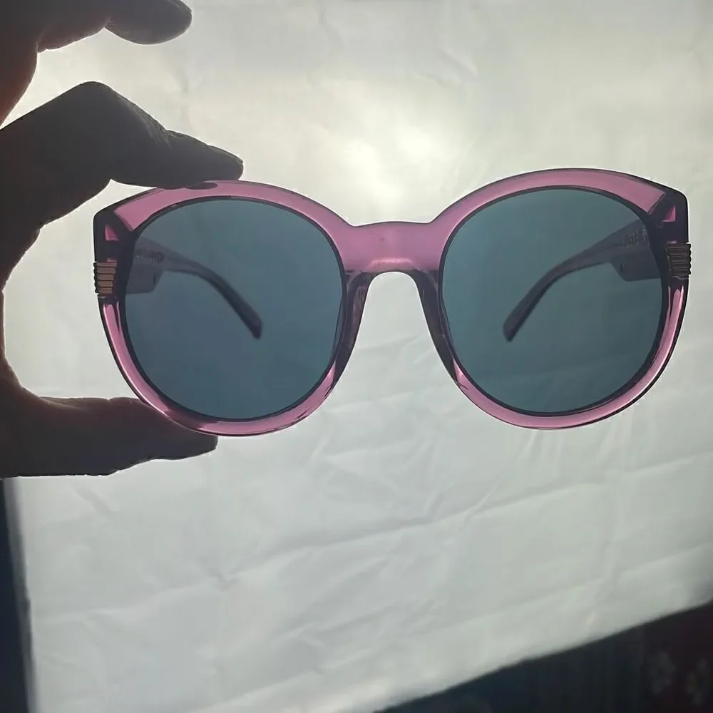 Sabre Acid Aloha Purple Plastic Frame Sunglasses SV46-661